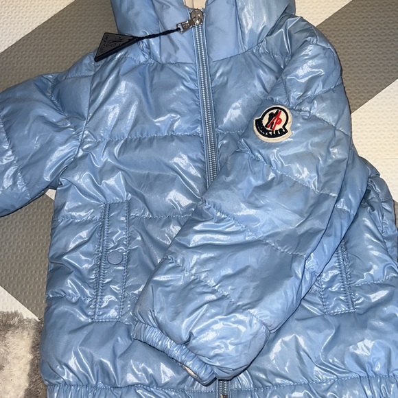 Moncler Coat - Picture 3 of 6